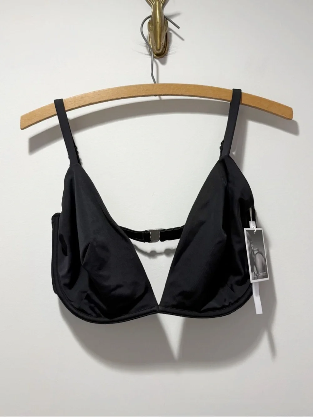 Fold and Form The Triangle Bikini Top Black Size 36F NWT Brand New Swimsuit